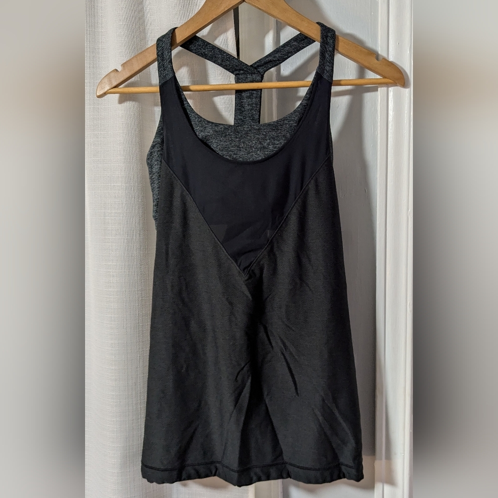 Under Armour Workout Tank w/ built-in bra